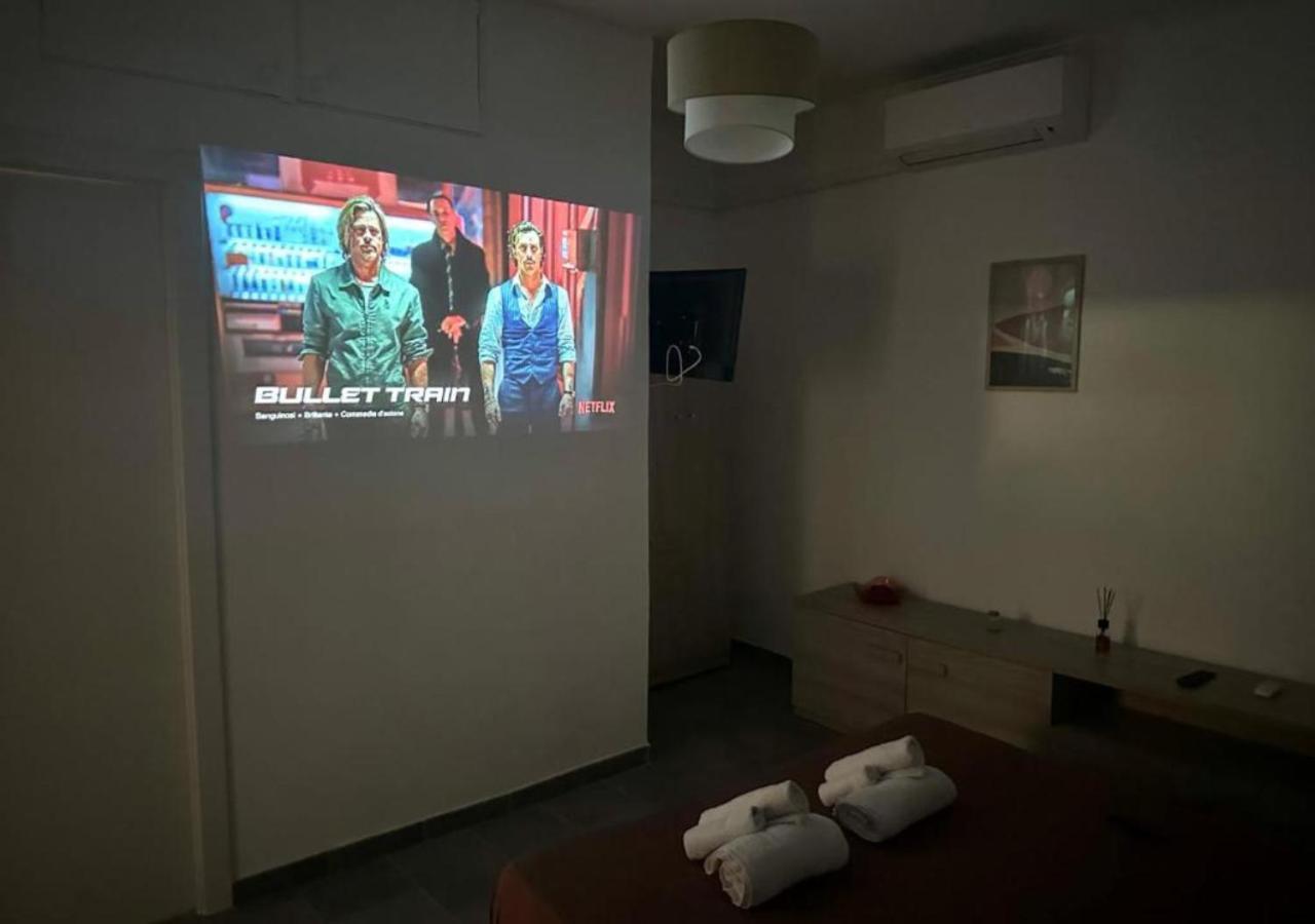 Jacuzzi Con Vista Favelas - Il Tuo Rifugio Esotico Urbano